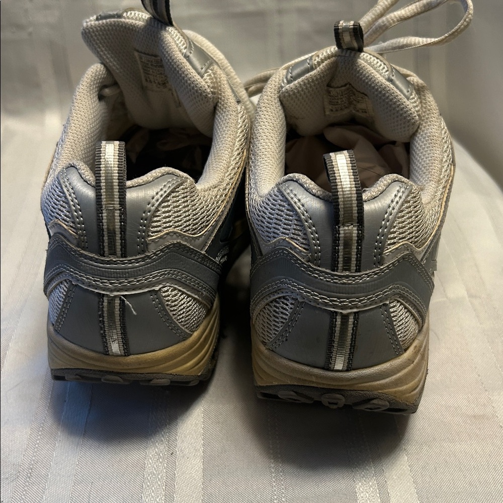 Skechers Women's Silver and White Athletic Shoes - Picture 3 of 14